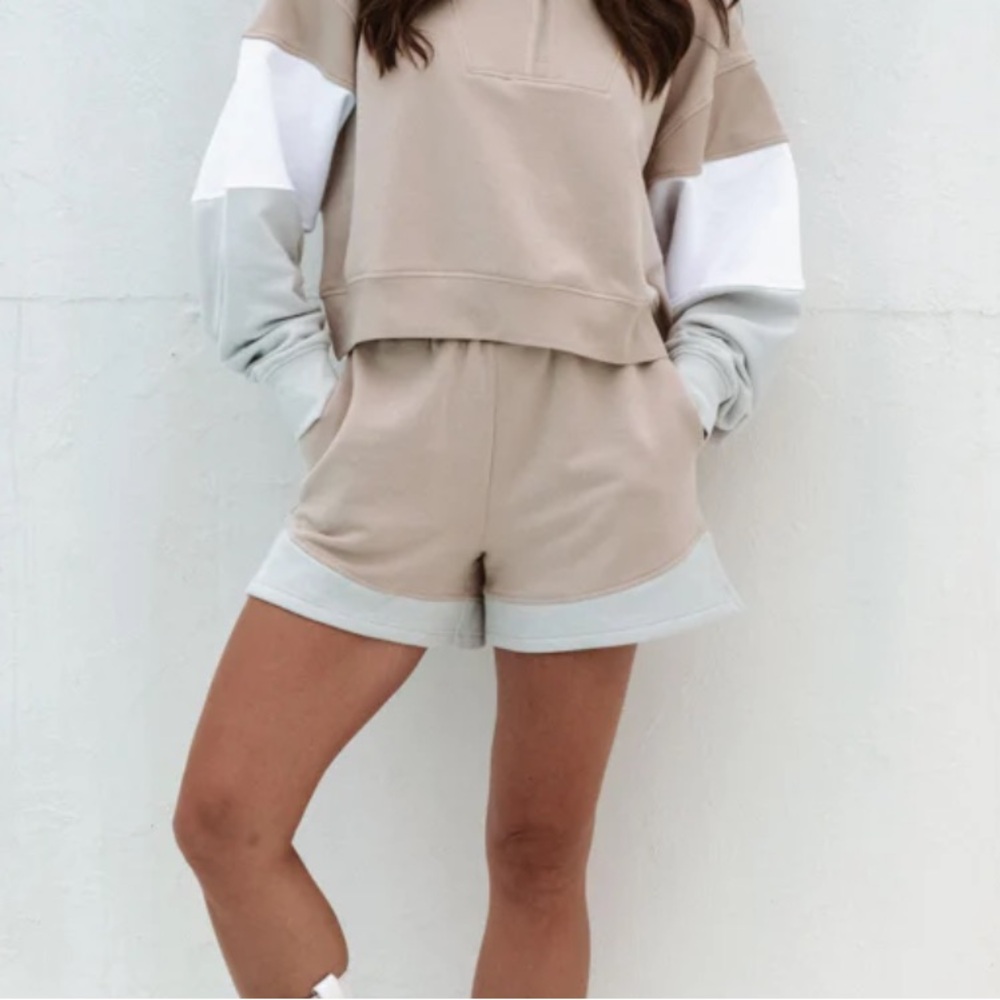 Helen Owen x Feat - Tri Colorblock shorts